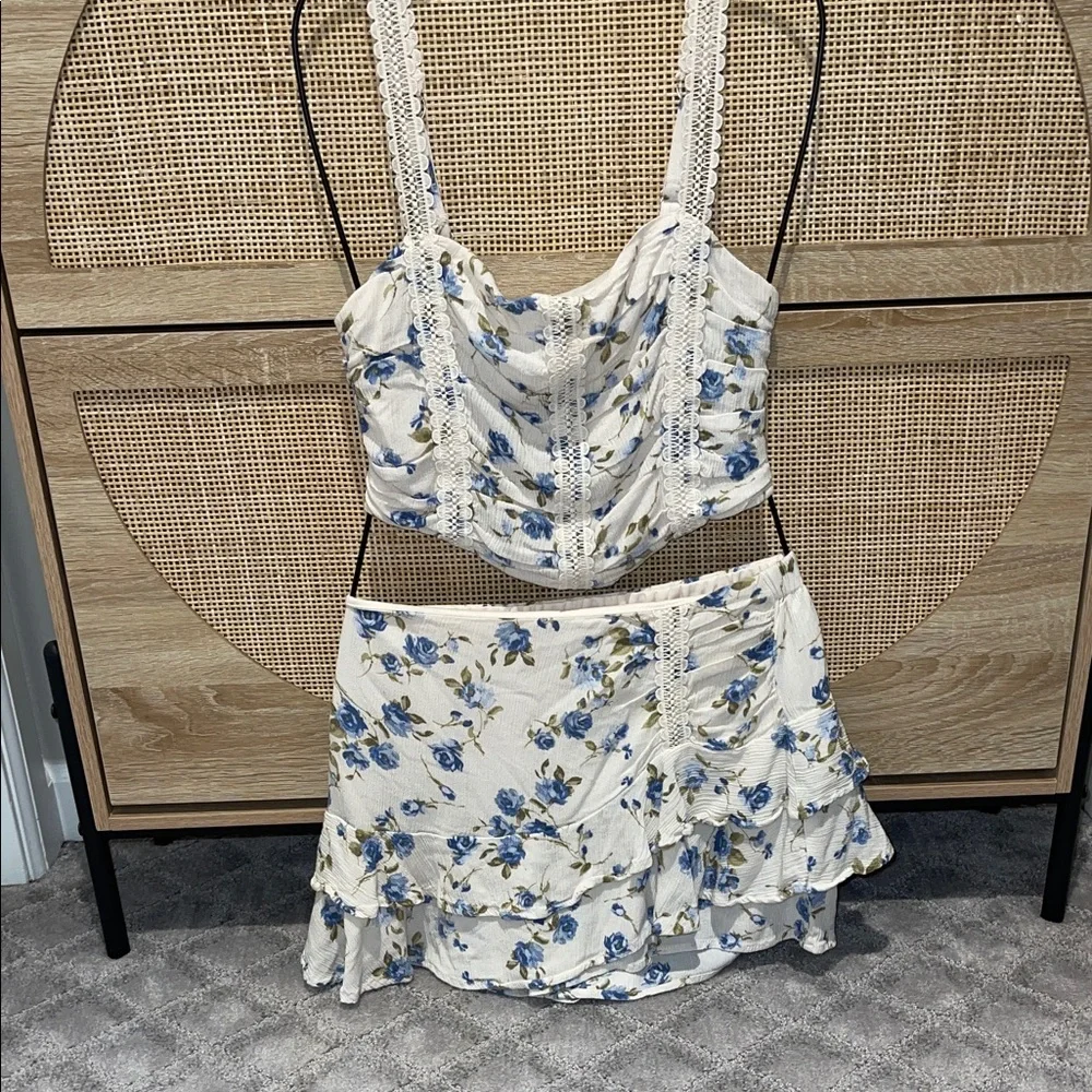 Full Tilt Cream and Blue Floral Skirt Set - Picture 1 of 2